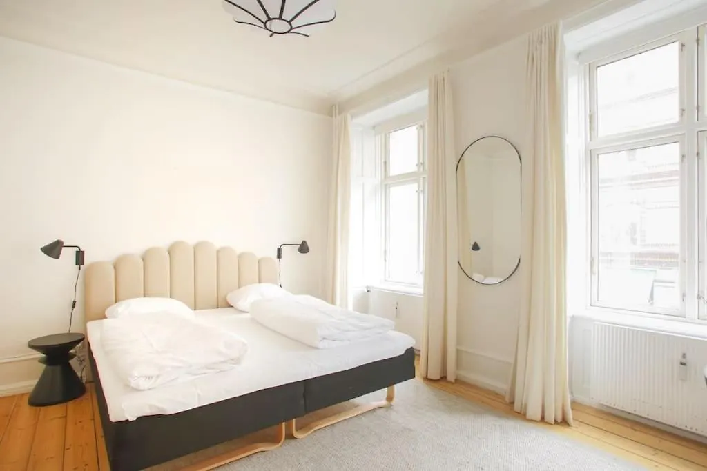 Large & Bright 3Br Apartment W Whirlpool Near Metro Copenhagen