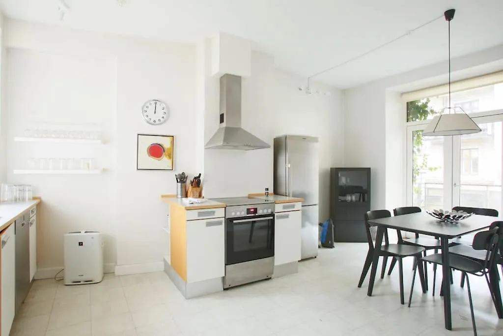 Large & Bright 3Br Apartment W Whirlpool Near Metro Copenhagen 0*,